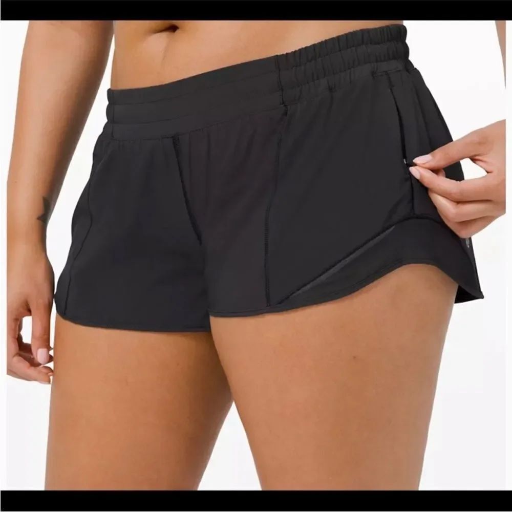 Lululemon Hotty Hot Black Shorts Women Size 8